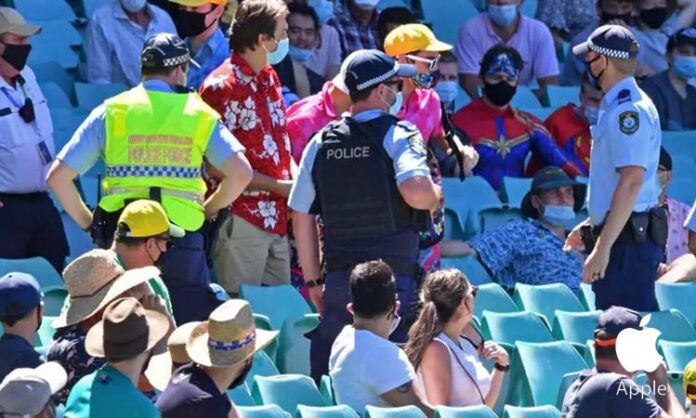 Cricket Australia Apologizes to Indian Team for Racial Abuse by the Crowd